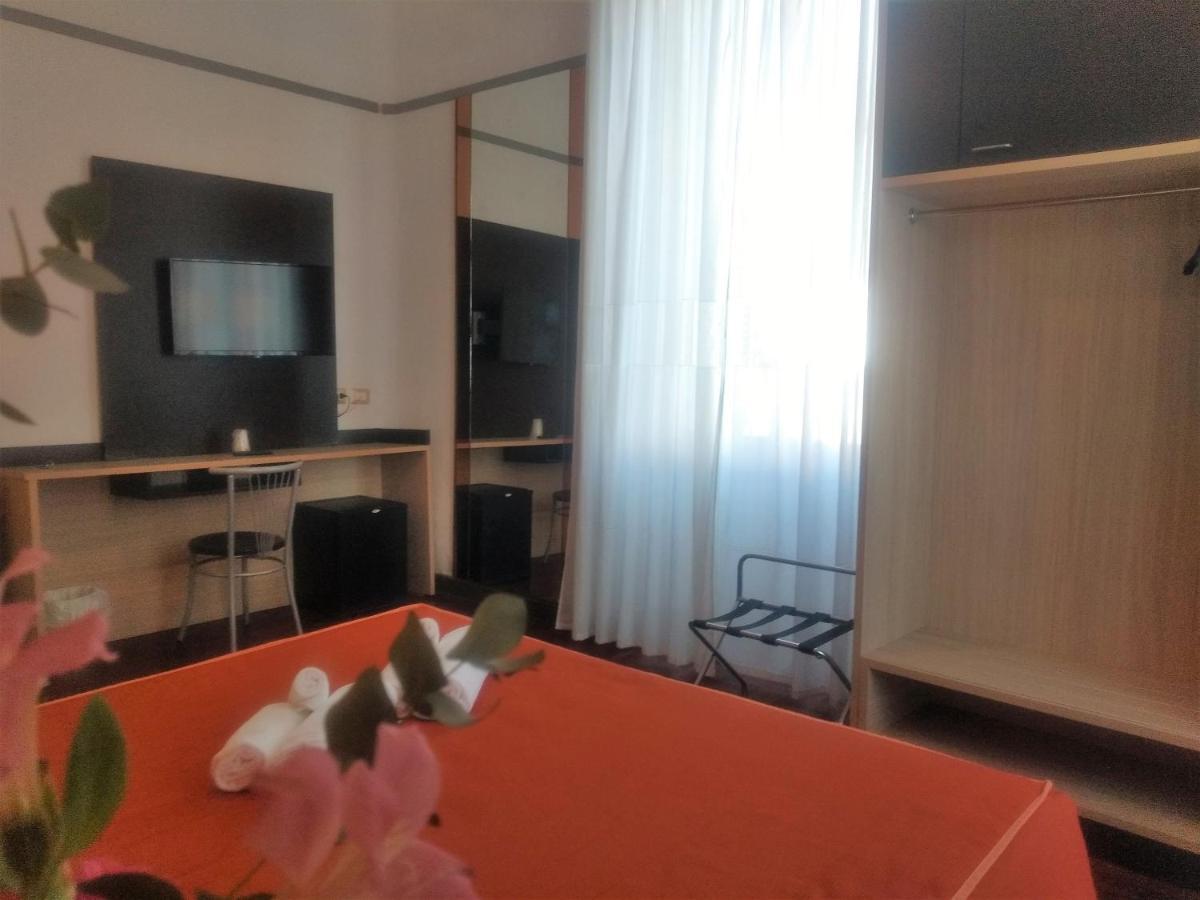 Hotel Morandi Санремо Экстерьер фото